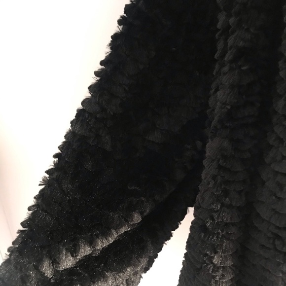 Regal Black Faux Fur Shaggy Plush Winter Fall Coat - Picture 8 of 15